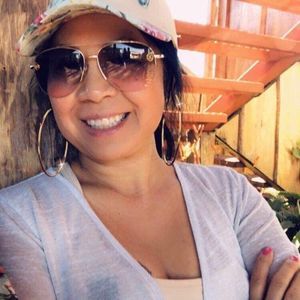 Meet your Posher, Pomani